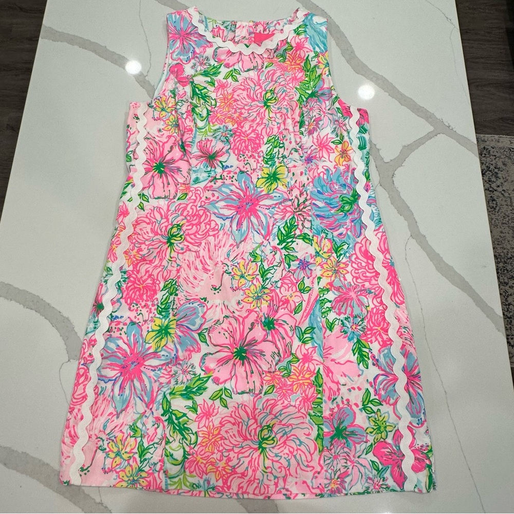Lilly Pulitzer Dress Size: 14